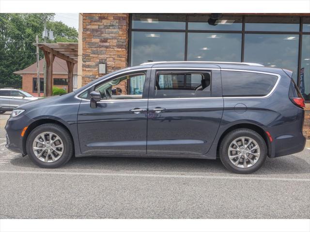 used 2021 Chrysler Pacifica car, priced at $29,911