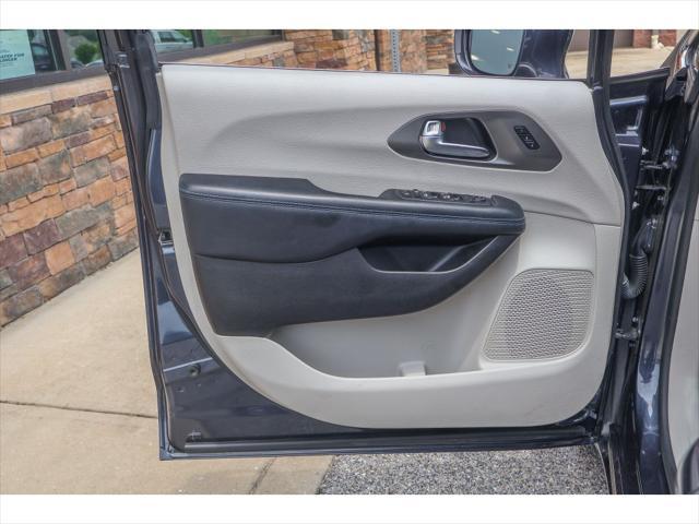 used 2021 Chrysler Pacifica car, priced at $29,911