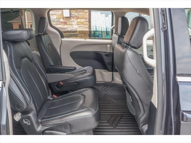 used 2021 Chrysler Pacifica car, priced at $29,911