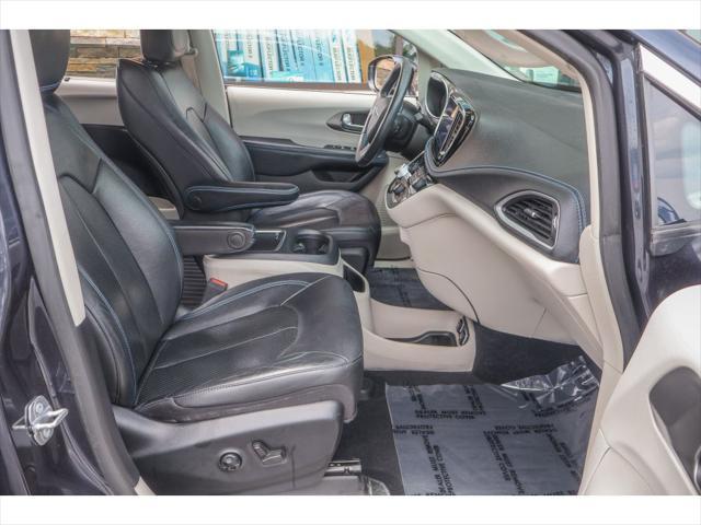 used 2021 Chrysler Pacifica car, priced at $29,911