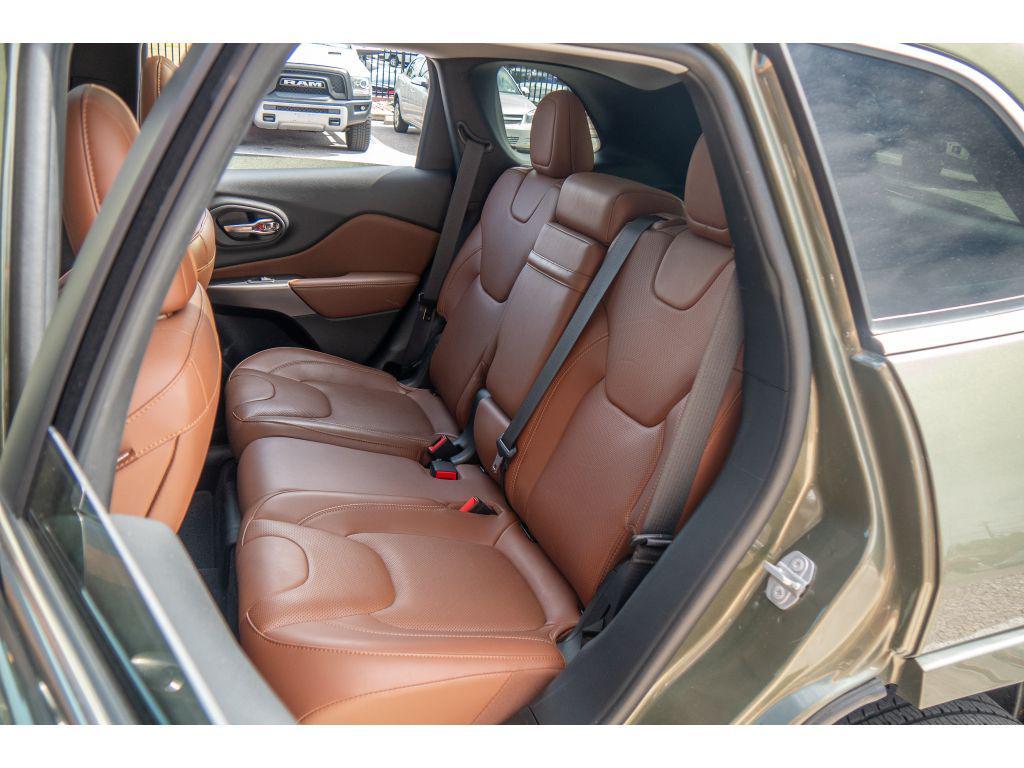 used 2019 Jeep Cherokee car, priced at $25,967