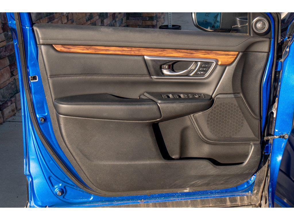 used 2022 Honda CR-V car, priced at $31,987