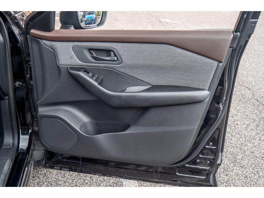 used 2023 Nissan Rogue car, priced at $21,654