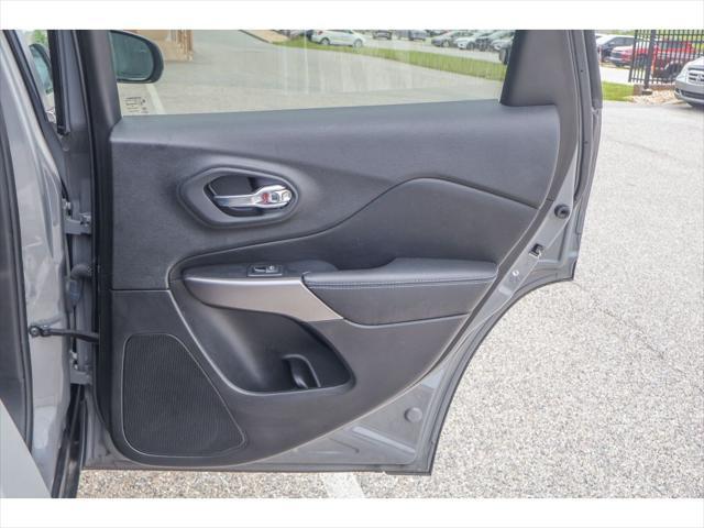 used 2021 Jeep Cherokee car, priced at $19,995