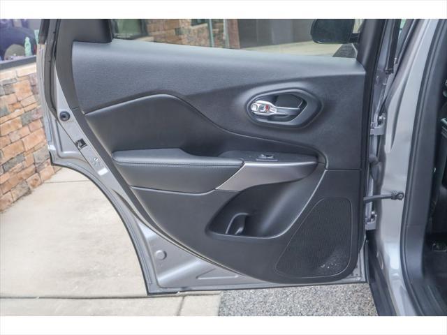 used 2020 Jeep Cherokee car, priced at $23,672