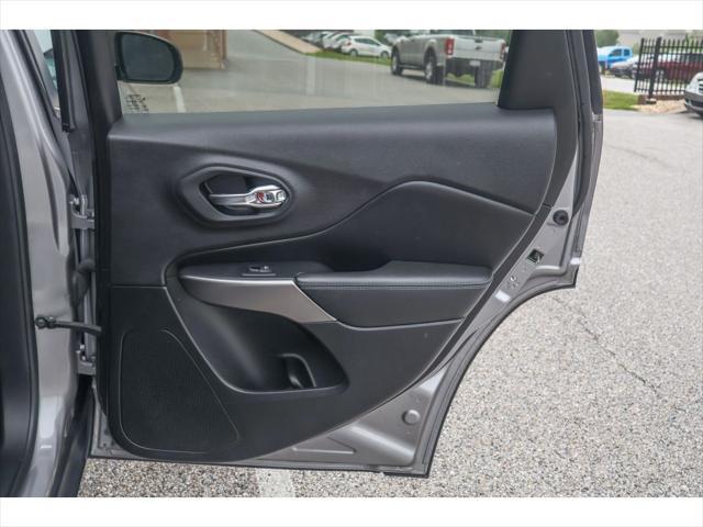used 2020 Jeep Cherokee car, priced at $23,672