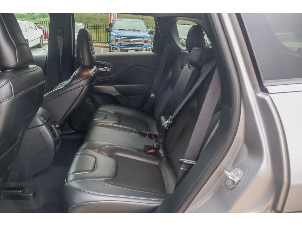 used 2020 Jeep Cherokee car, priced at $22,998