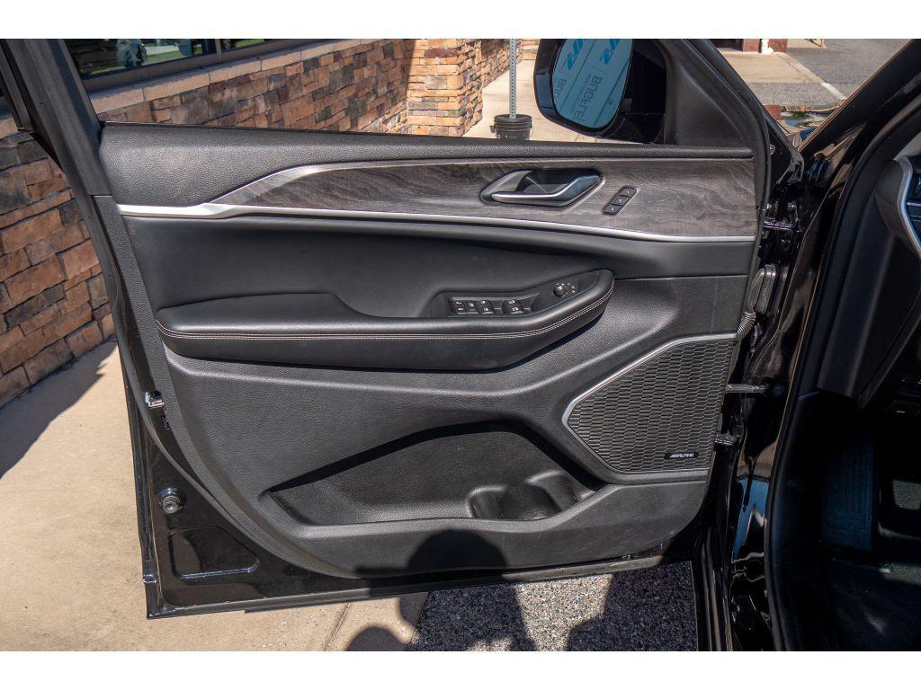 used 2022 Jeep Grand Cherokee L car, priced at $29,995