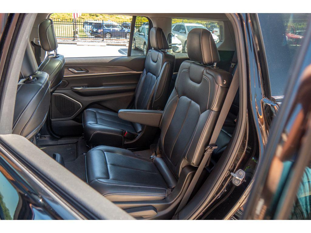 used 2022 Jeep Grand Cherokee L car, priced at $29,995