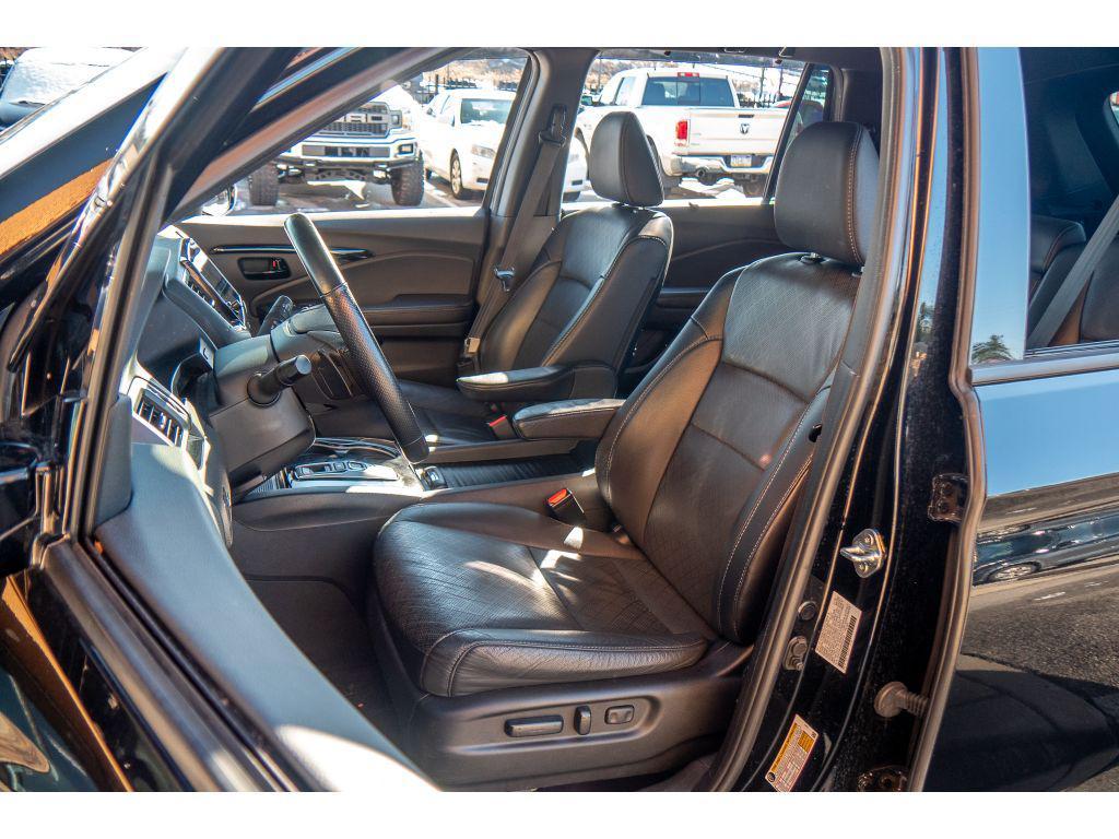 used 2022 Honda Passport car, priced at $29,864