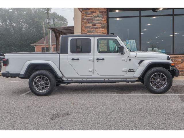 used 2021 Jeep Gladiator car, priced at $34,643