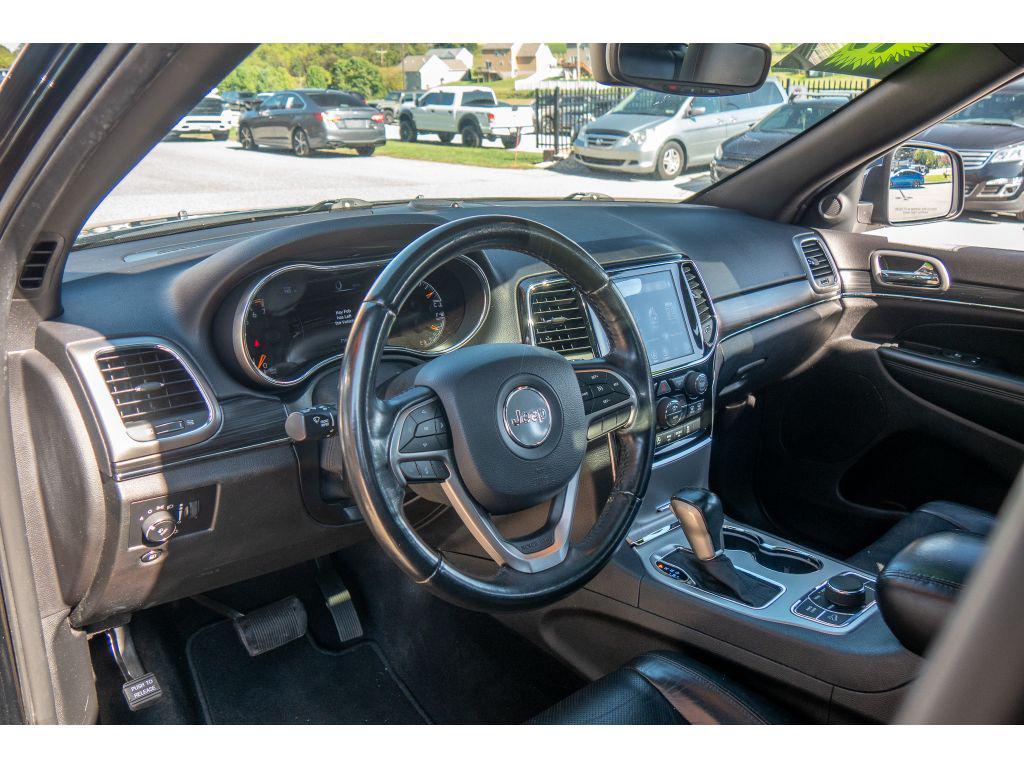 used 2019 Jeep Grand Cherokee car, priced at $23,997
