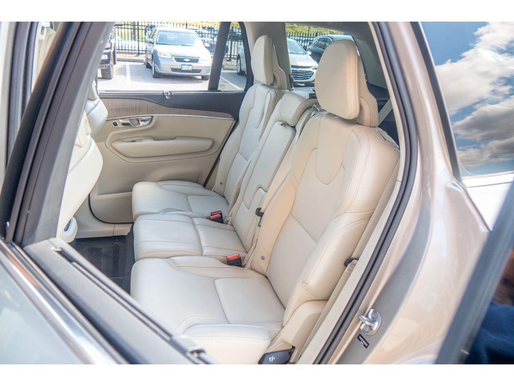 used 2022 Volvo XC90 car, priced at $37,987