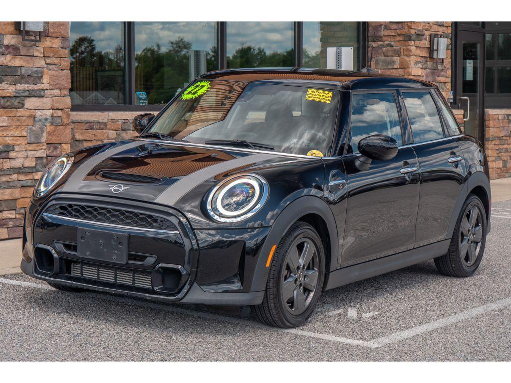 used 2022 MINI Hardtop car, priced at $21,925