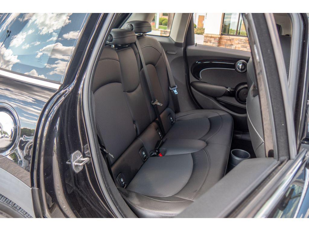 used 2022 MINI Hardtop car, priced at $21,925