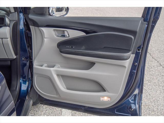 used 2018 Honda Ridgeline car, priced at $32,764