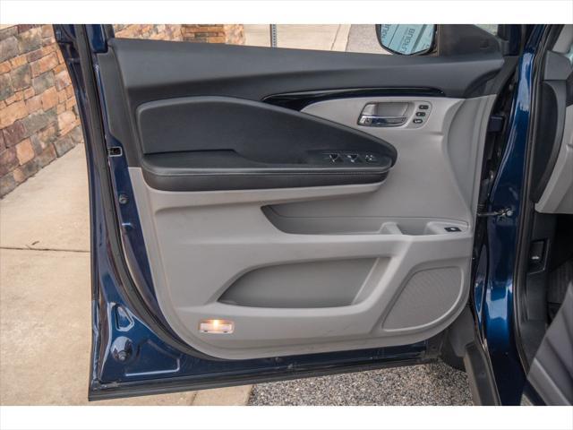 used 2018 Honda Ridgeline car, priced at $32,764