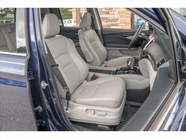 used 2018 Honda Ridgeline car, priced at $32,764