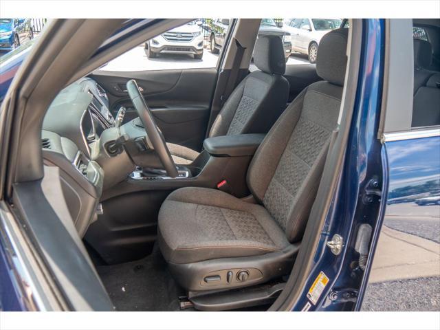 used 2022 Chevrolet Equinox car, priced at $25,989