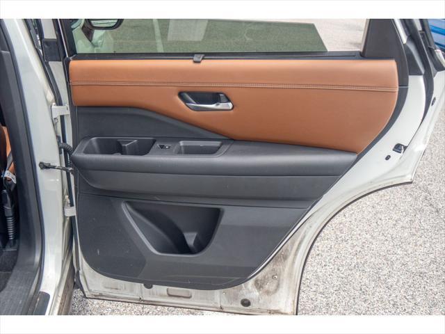 used 2022 Nissan Pathfinder car, priced at $37,987