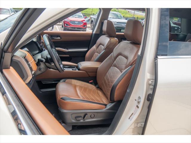 used 2022 Nissan Pathfinder car, priced at $37,987