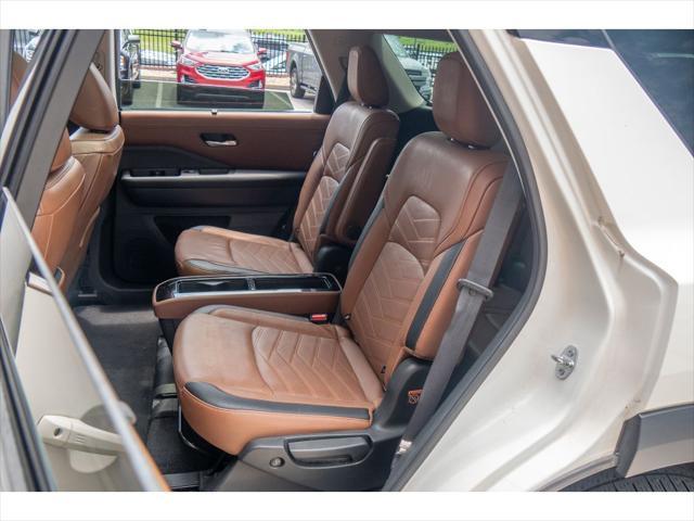 used 2022 Nissan Pathfinder car, priced at $37,987