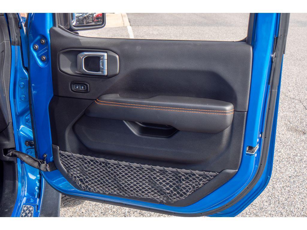 used 2021 Jeep Gladiator car, priced at $38,954