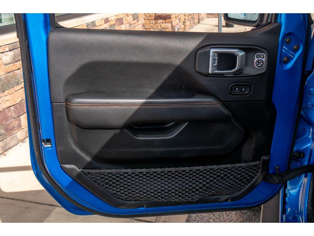 used 2021 Jeep Gladiator car, priced at $38,954
