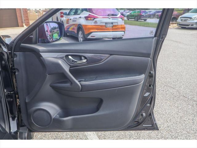 used 2020 Nissan Rogue car, priced at $21,942