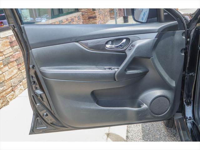 used 2020 Nissan Rogue car, priced at $21,942