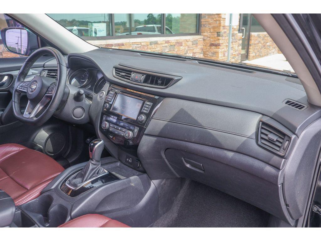used 2020 Nissan Rogue car, priced at $21,281