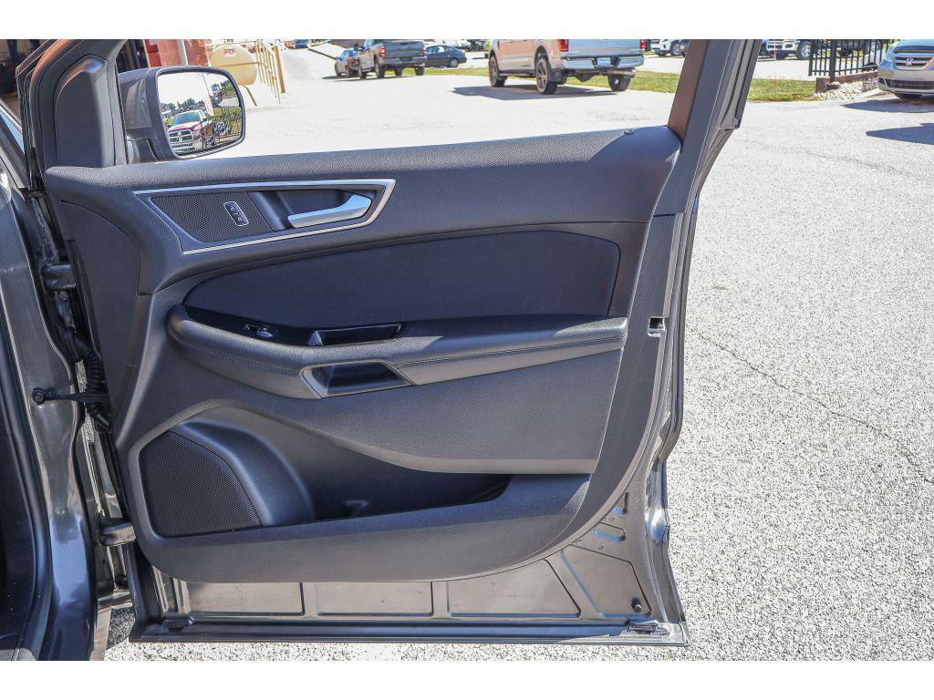 used 2017 Ford Edge car, priced at $14,900