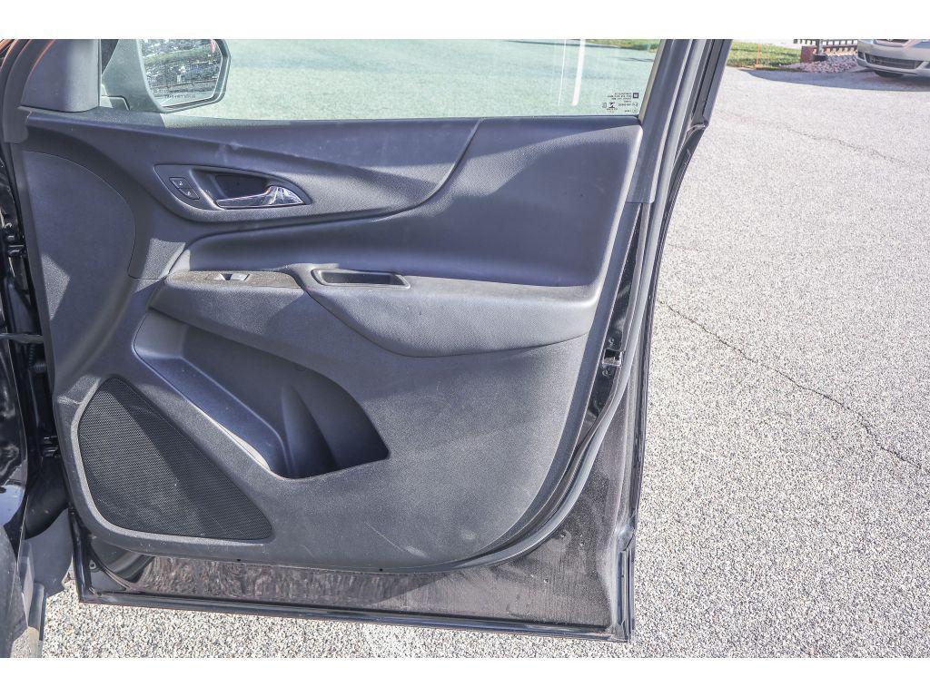 used 2022 Chevrolet Equinox car, priced at $24,997