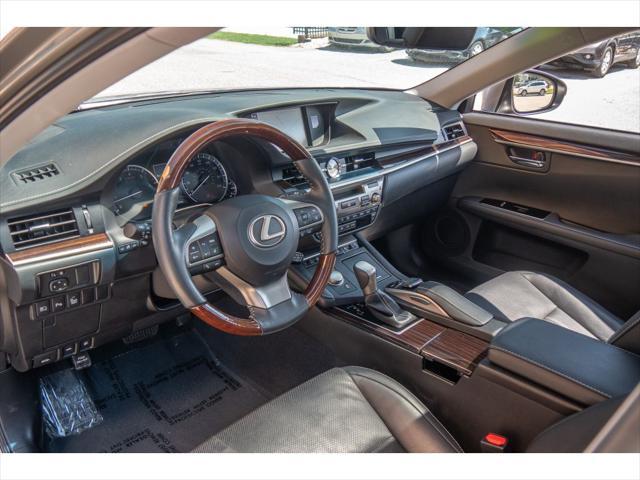 used 2018 Lexus ES 350 car, priced at $29,964
