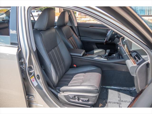 used 2018 Lexus ES 350 car, priced at $29,964