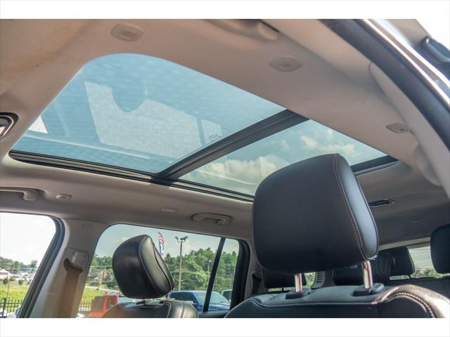 used 2022 Jeep Grand Cherokee L car, priced at $34,994