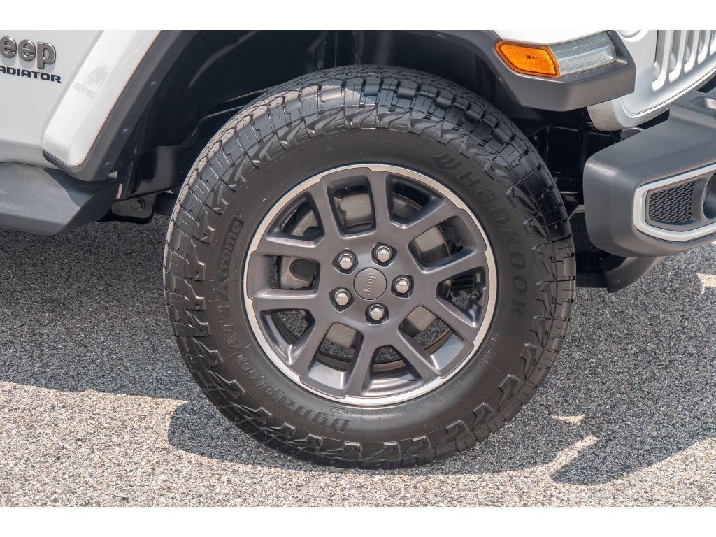 used 2020 Jeep Gladiator car, priced at $27,488