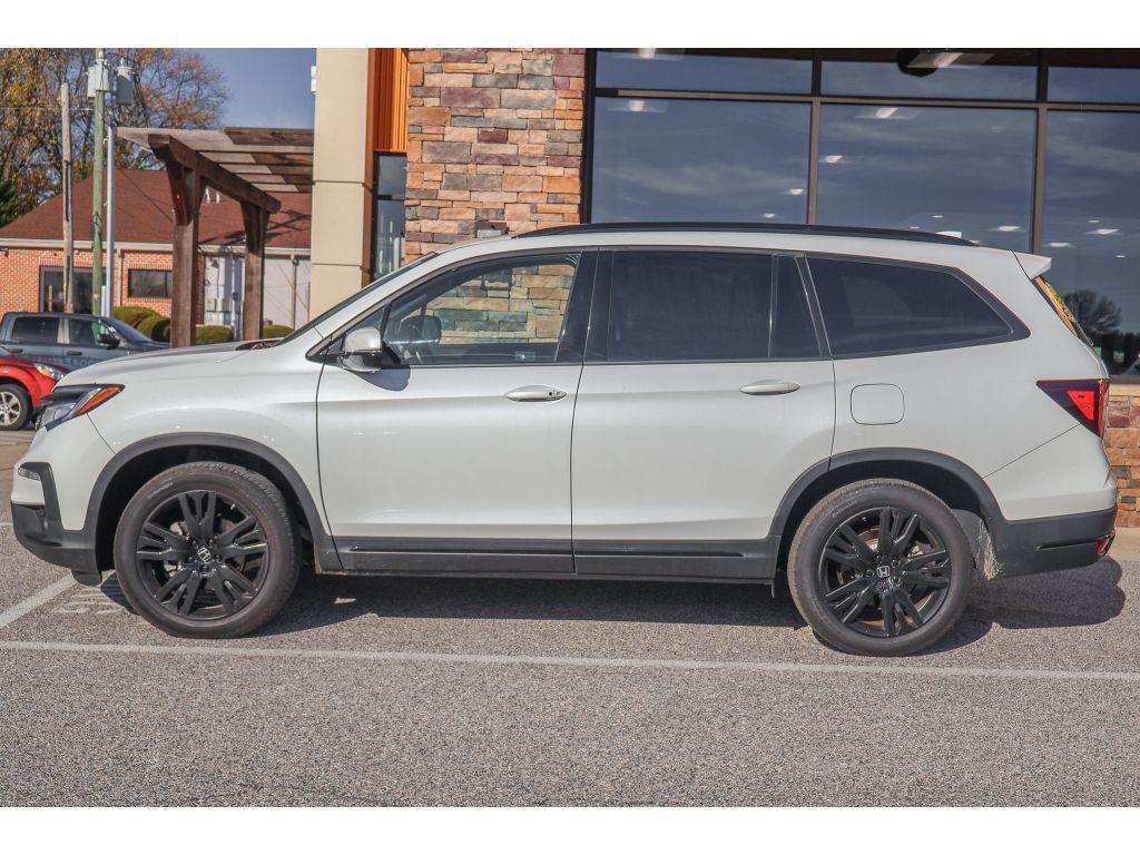 used 2022 Honda Pilot car, priced at $34,974