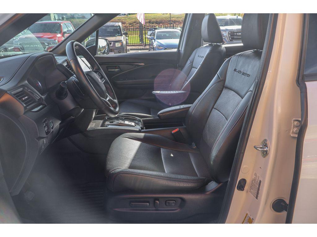 used 2022 Honda Pilot car, priced at $34,974