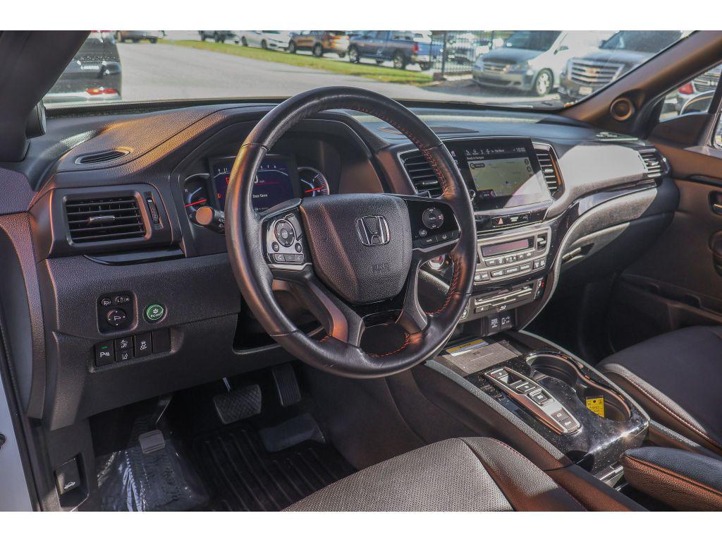 used 2022 Honda Pilot car, priced at $34,974
