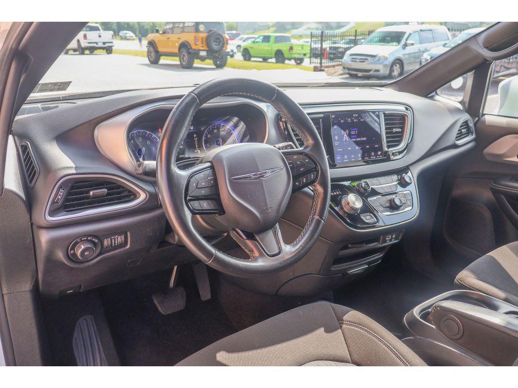 used 2020 Chrysler Pacifica car, priced at $24,627