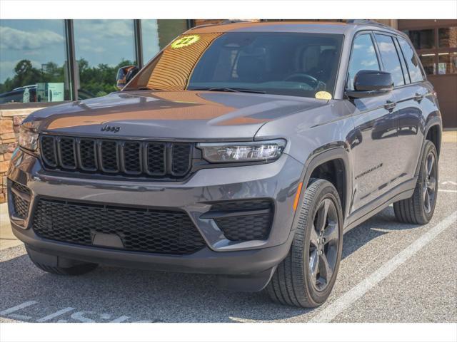 used 2022 Jeep Grand Cherokee car, priced at $34,942