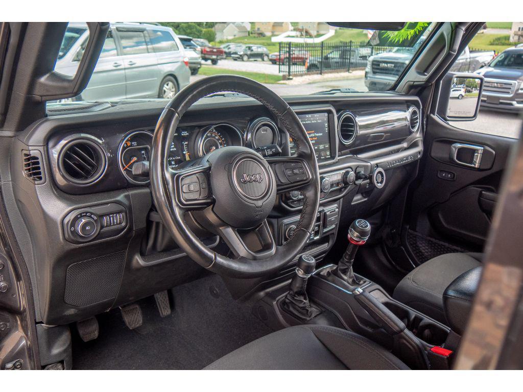 used 2022 Jeep Wrangler Unlimited car, priced at $34,365