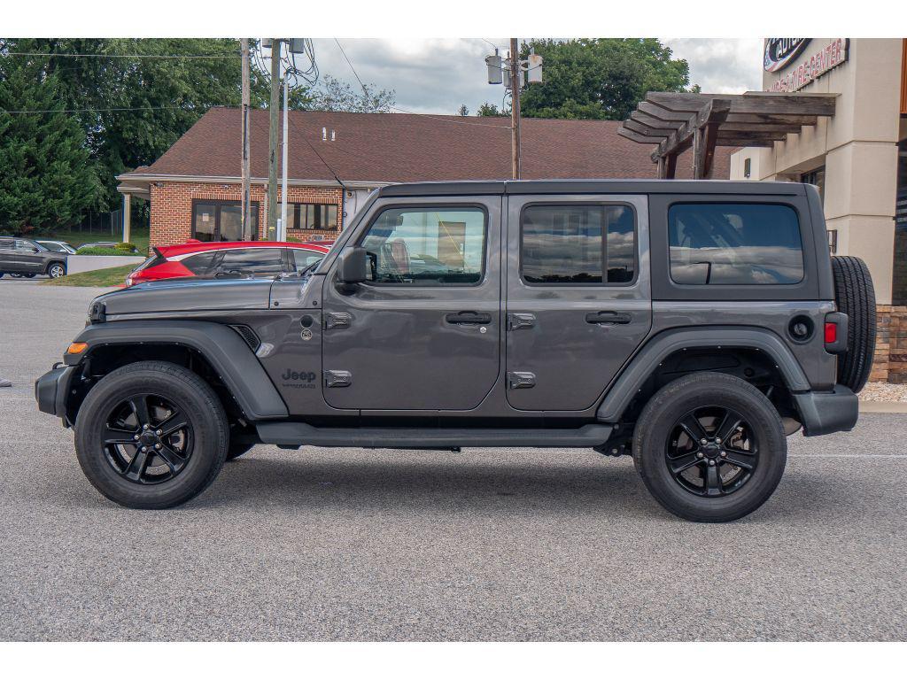 used 2022 Jeep Wrangler Unlimited car, priced at $34,365