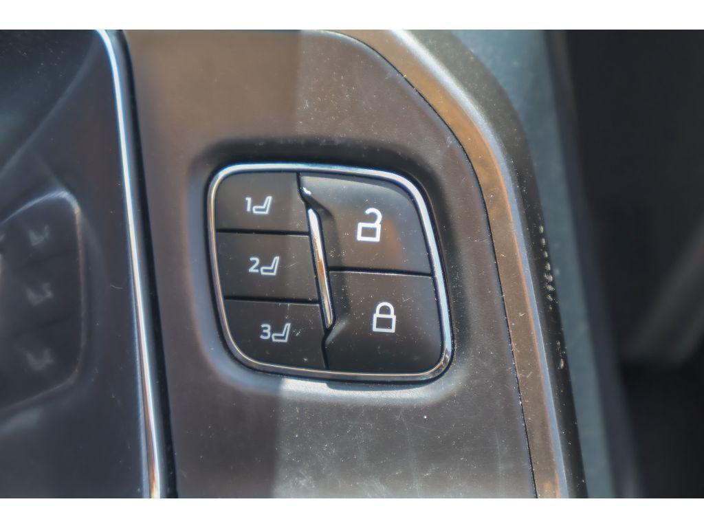 used 2022 Ford F-150 car, priced at $43,475