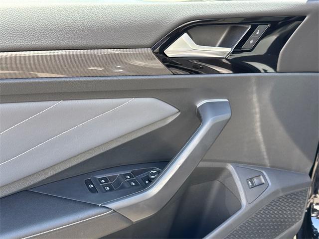 used 2025 Volkswagen Jetta car, priced at $22,426