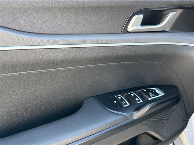 used 2022 Kia K5 car, priced at $21,899