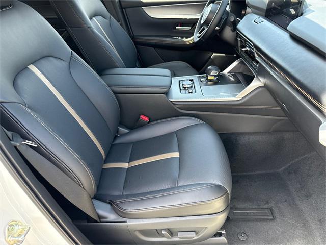 new 2025 Mazda CX-70 PHEV car, priced at $55,993