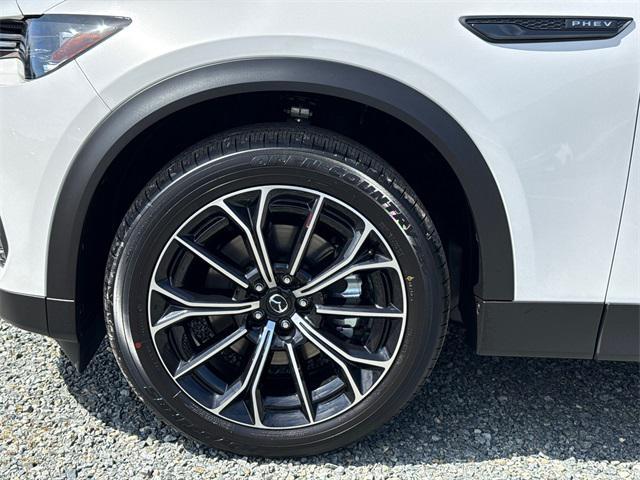 new 2025 Mazda CX-70 PHEV car, priced at $55,993