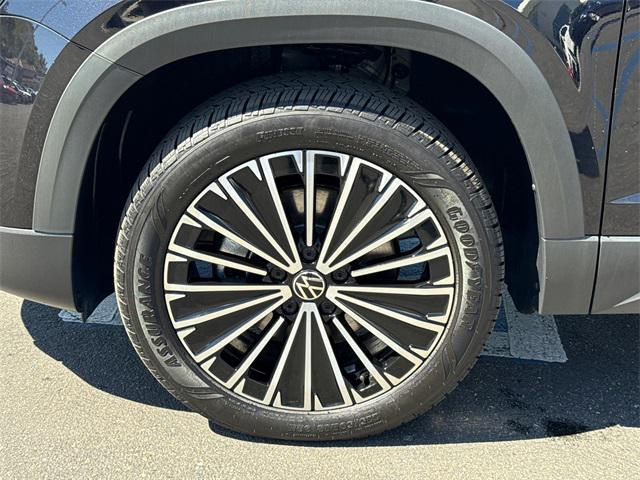 used 2025 Volkswagen Taos car, priced at $23,616